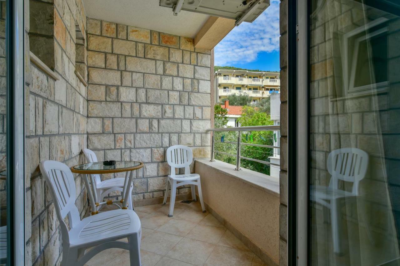 Apartments Srzentic Petrovac Exterior photo